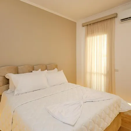 D'or Luxury * Berat