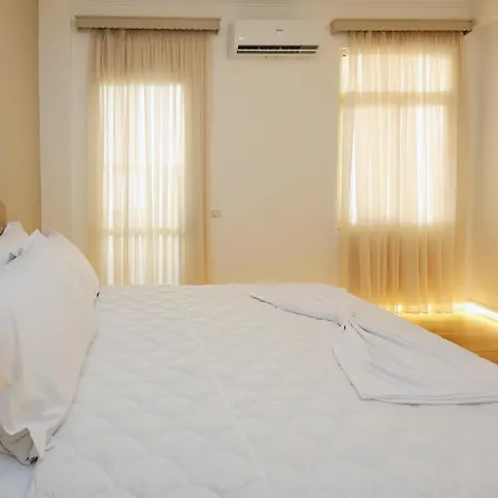 D'or Luxury * Berat