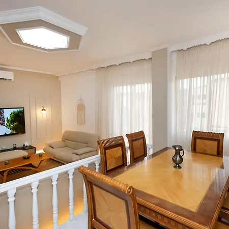 D'or Luxury Appartamento *