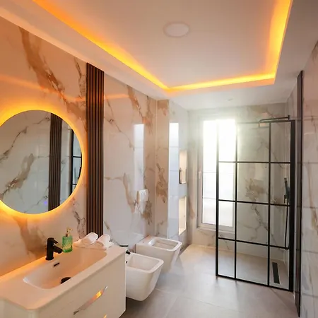 D'or Luxury