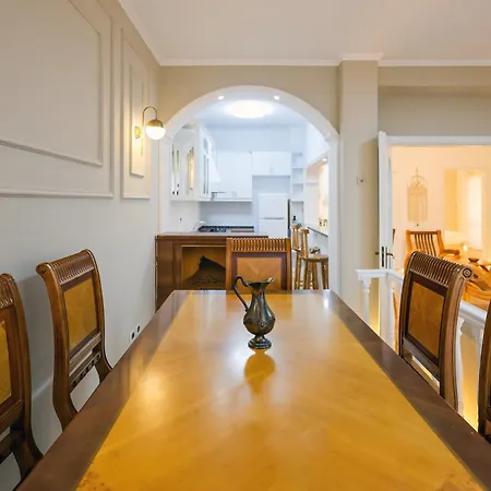 D'or Luxury Appartamento Berat